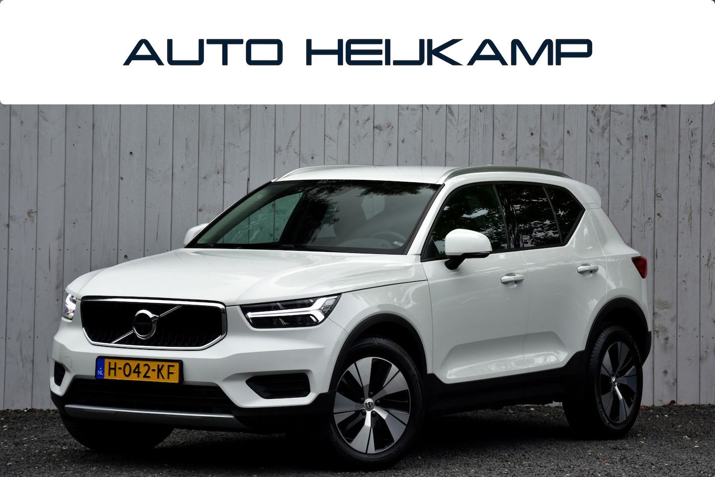 Volvo XC40 - 1.5 T3 Momentum Pro | Led | Cruise | NL-Auto | - AutoWereld.nl