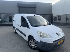 Peugeot Partner - 1.6Hdi Navigatie Schuifdeur Bt Gesloten Netjes