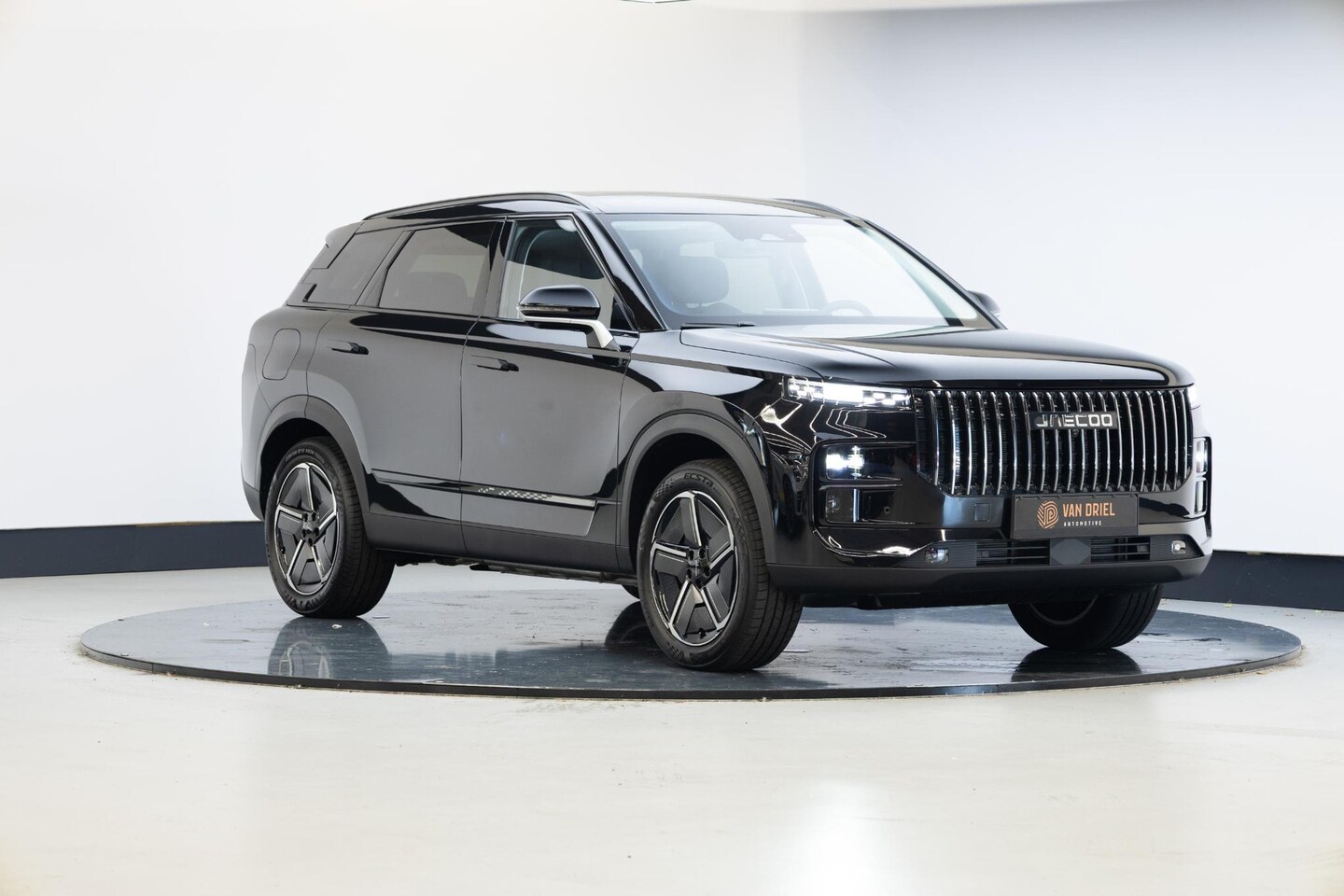 Jaecoo 7 - 1.5 GDI SHS-P Exclusive | Carbon Crystal Black Pearl - AutoWereld.nl