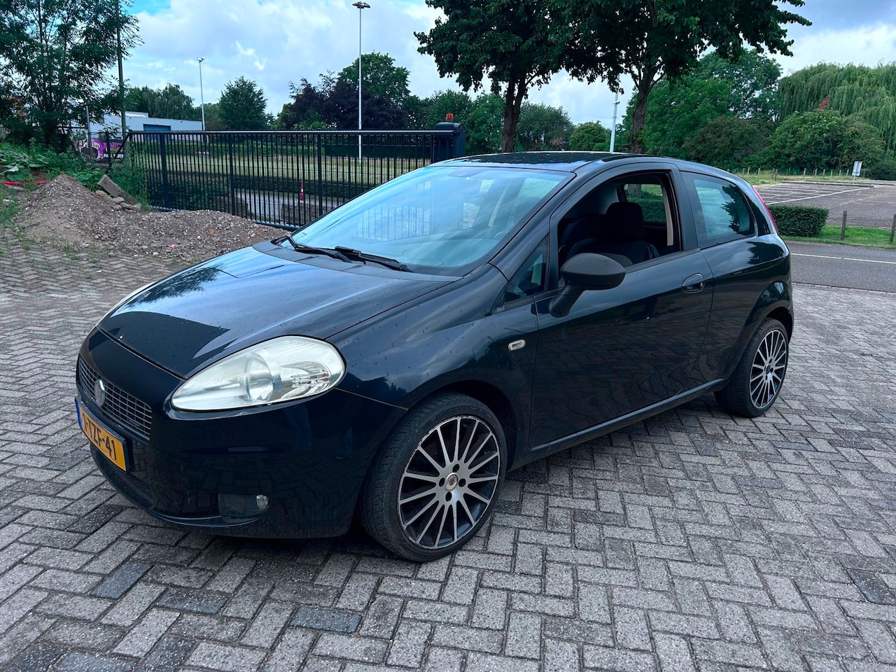 Fiat Grande Punto - 1.4-16V Racing 1.4-16V Racing - AutoWereld.nl