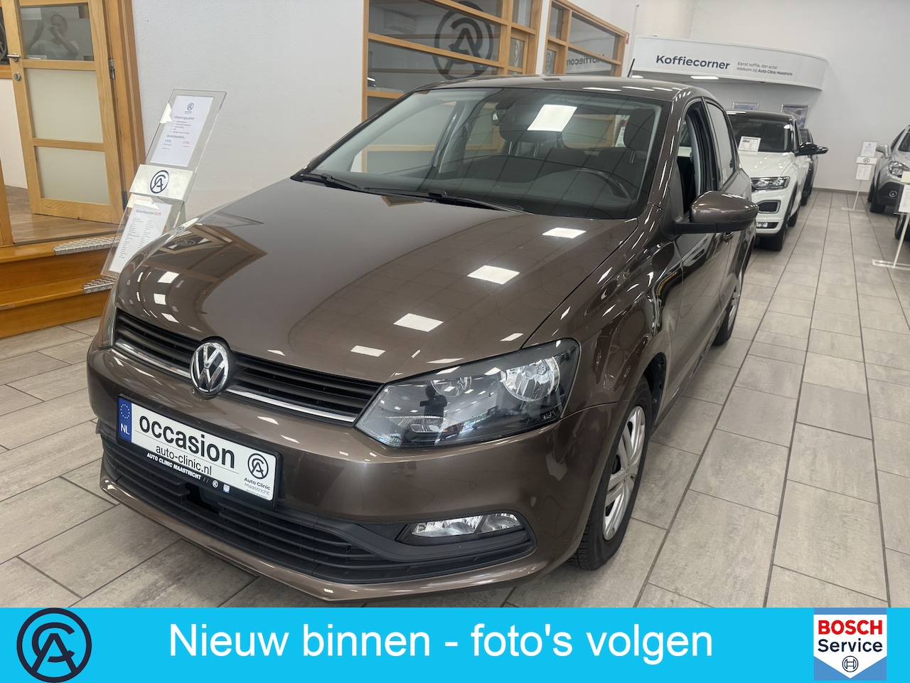 Volkswagen Polo - Trendline 5-drs / AIRCO / - AutoWereld.nl