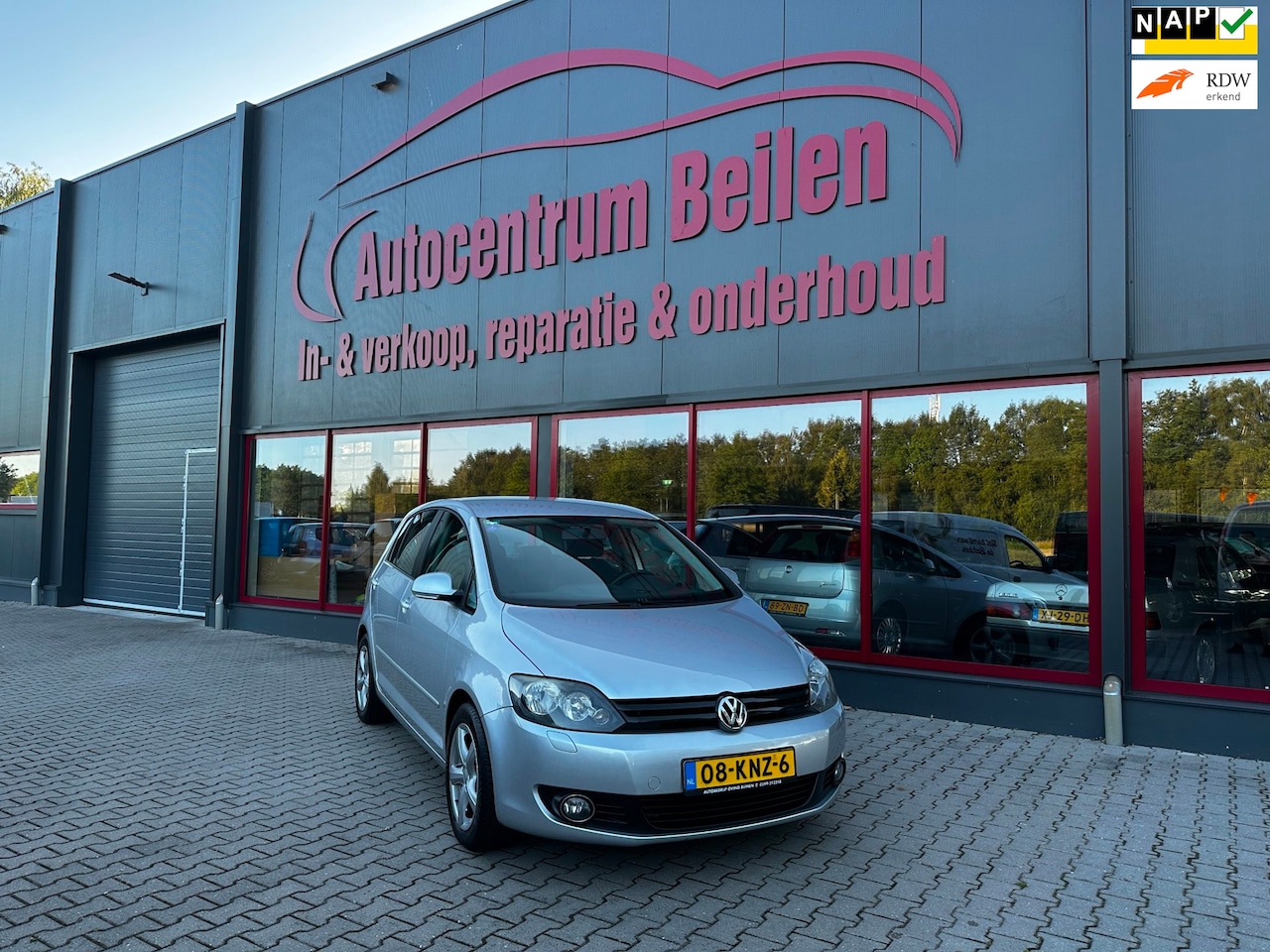 Volkswagen Golf Plus - 1.4 TSI Trendline / Automaat / Trekhaak / Clima / Cruise / Navi / Carpay / PDC / - AutoWereld.nl