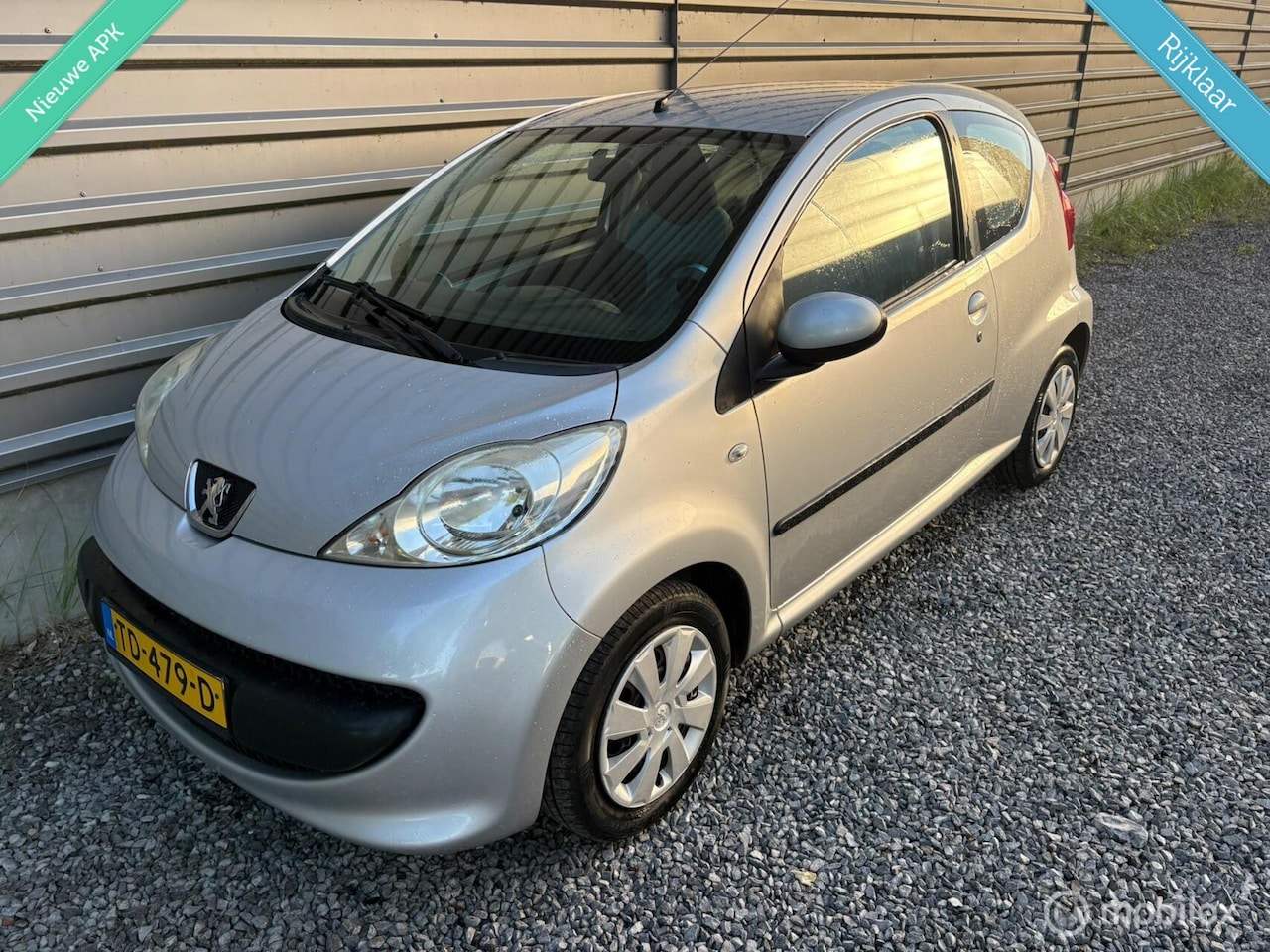 Peugeot 107 - 1.0-12V XR NW APK|AIRCO|LAGE KM|NETTE AUTO|3DRS - AutoWereld.nl