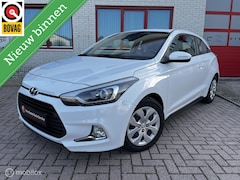 Hyundai i20 Coupé - 1.0 T-GDI CAMERA / CRUISE / NAVI / PDC