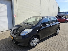 Toyota Yaris - 1.0 VVTi Cool