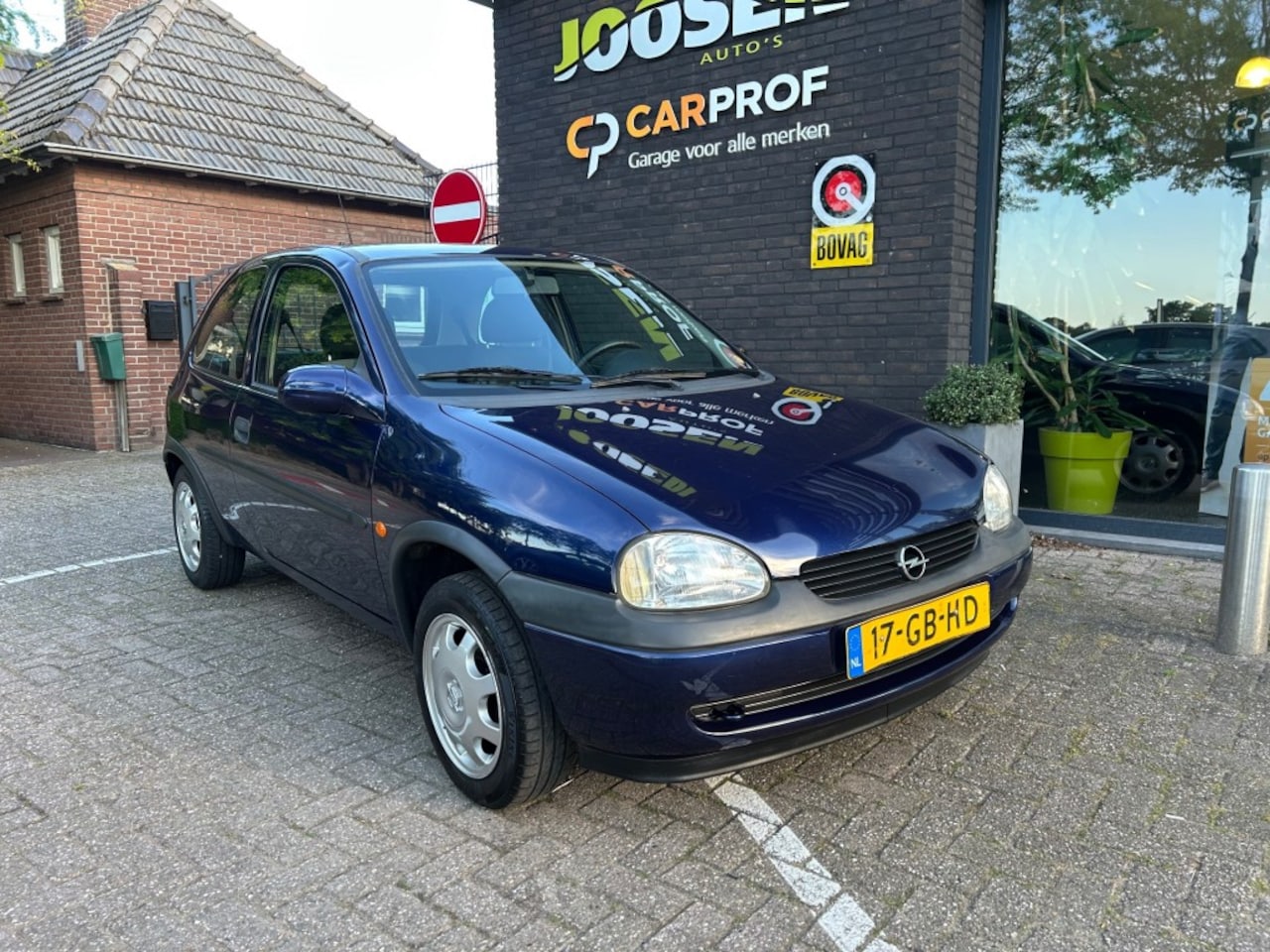 Opel Corsa - 1.2i-16V Onyx 1.2I-16V ONYX - AutoWereld.nl