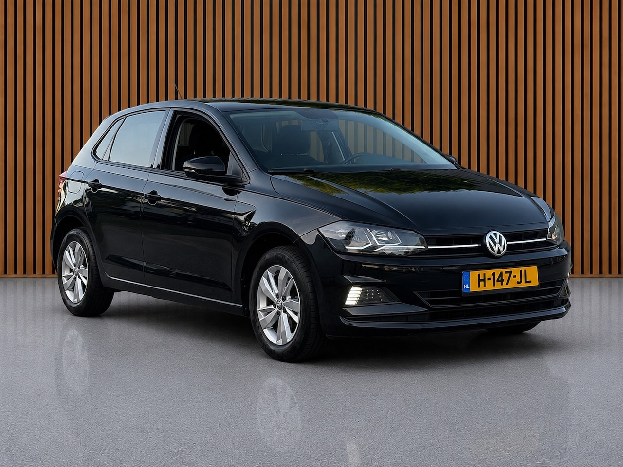 Volkswagen Polo - 1.0 TSI Highline+Dashcam+Carplay+Airco+Cruise - AutoWereld.nl