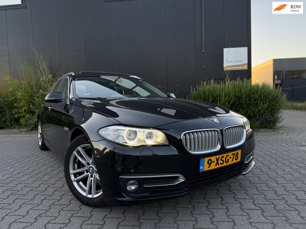 BMW 5-serie Touring - 520i High Executive 520i High Executive - AutoWereld.nl