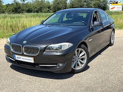 BMW 5-serie - 523i Executive Aut/Navi/Schuifdak/Pdc