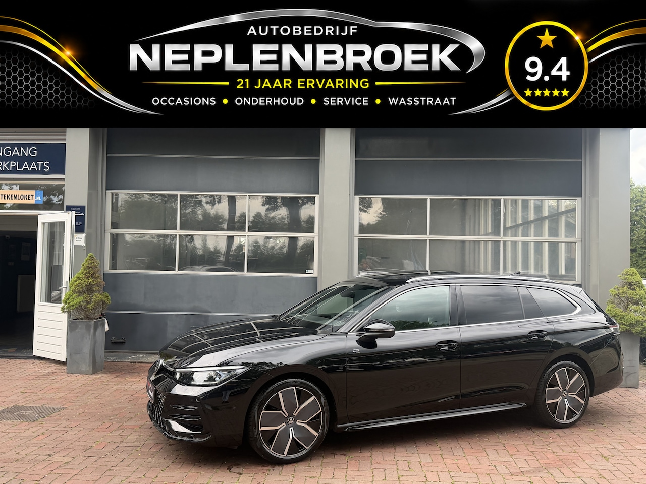 Volkswagen Passat Variant - 1.5 eHybrid R-Line Edition | SoH 100% | 272pk | Pano | IQ.Light | ACC | Ergo active + mass - AutoWereld.nl