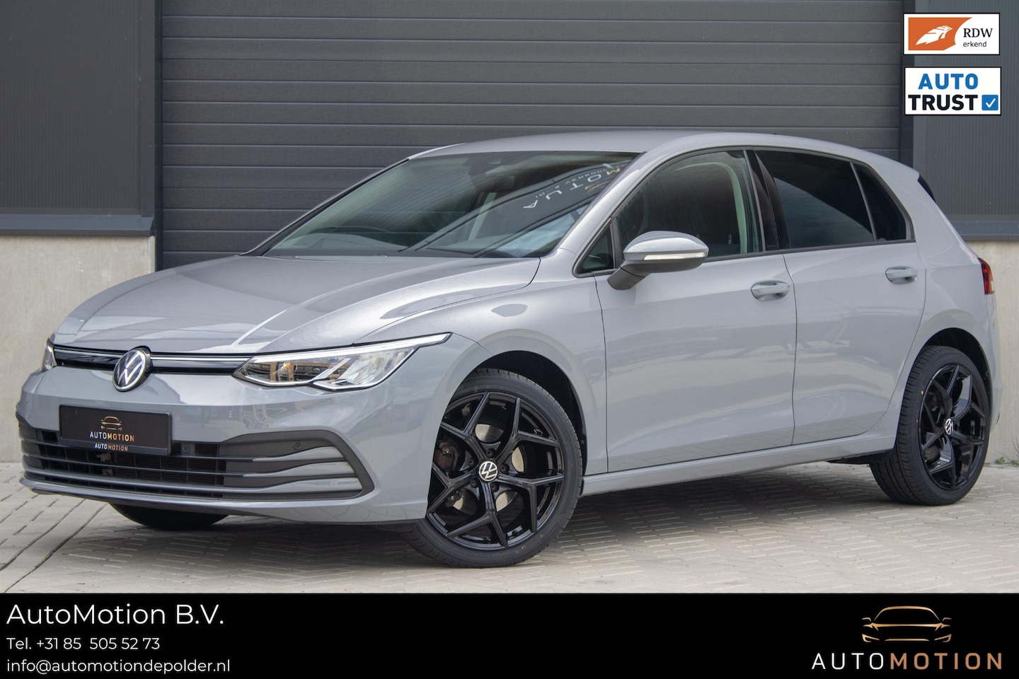 Volkswagen Golf - 1.0 eTSI Life Harman Kardon Stoelverwarming ACC Sfeerverlichting - AutoWereld.nl