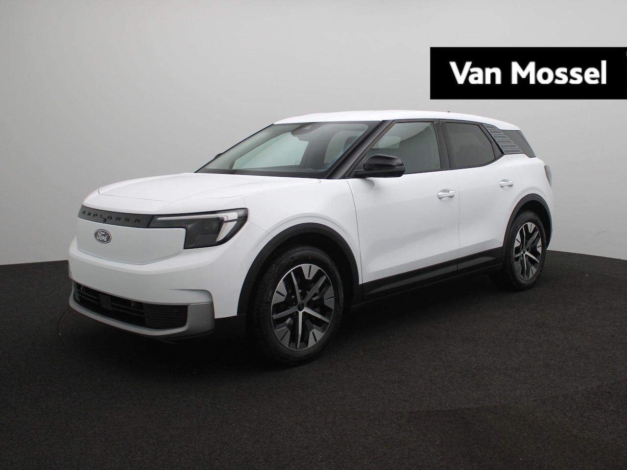Ford Explorer - Select Extended Range RWD 77 kWh | UIT VOORRAAD LEVERBAAR | AGR stoelen | €4000 korting | - AutoWereld.nl