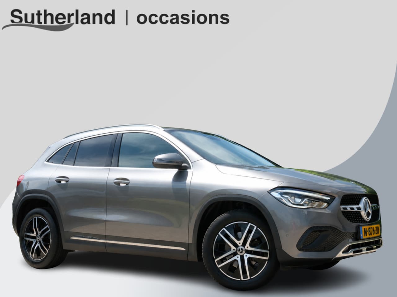 Mercedes-Benz GLA-Klasse - 200 Business Solution 163 PK | Trekhaak Afneembaar | All-Season Banden | Stoelverwarming | - AutoWereld.nl