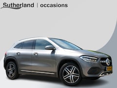 Mercedes-Benz GLA-Klasse - 200 Business Solution 163 PK | Trekhaak Afneembaar | All-Season Banden | Stoelverwarming |