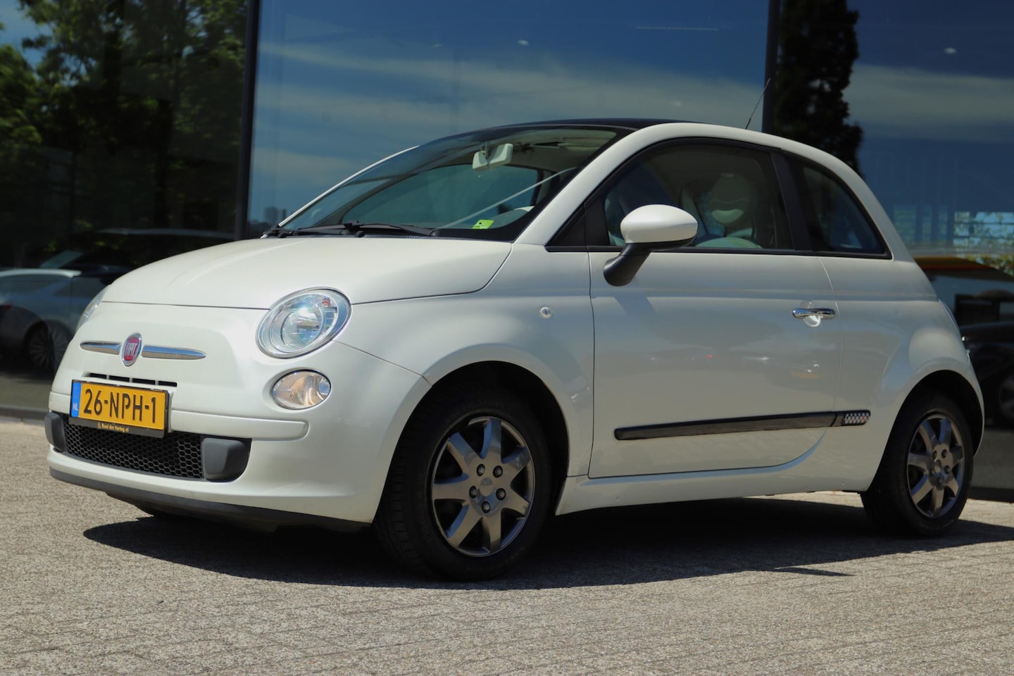 Fiat 500 - 1.2 POP AUT. | PANORAMA | AIRCO | PDC | ORIG. NL NAP - AutoWereld.nl