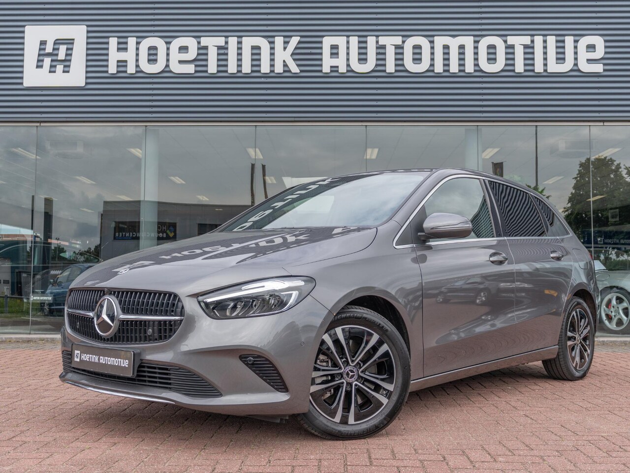 Mercedes-Benz B-klasse - 250 e Star Edition | BTW | Elc trekhaak | Dealer onderhouden - AutoWereld.nl