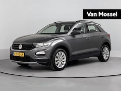 Volkswagen T-Roc - 1.5 TSI Sport Airco | Bluetooth | Buitenspiegels Elektrisch Verstel- en Verwarmbaar | Crui