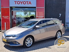 Toyota Auris Touring Sports - 1.8 Hybrid Dynamic ACHTERUITRIJCAMERA AIRCO ONDERHOUDSBOEKJES