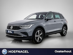 Volkswagen Tiguan - 1.5 TSI Life Business | Automaat | Adaptive Cruise | Stoelverwarming | Navigatie | Camera