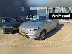 MG ZS - EV Long Range Luxury 70 kWh | Trekhaak | Panoramadak | Leder | Led Koplampen | CarPlay | 3