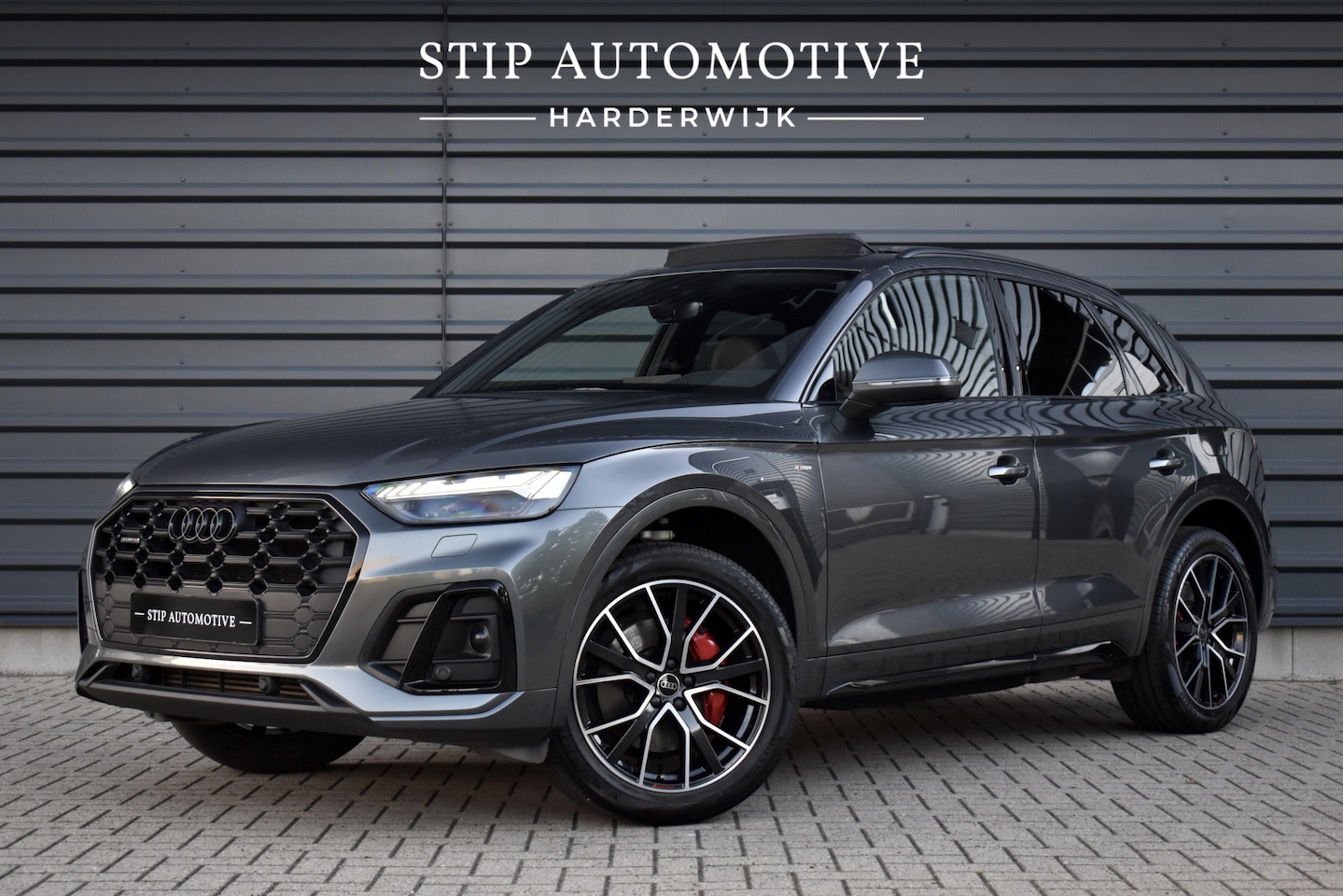 Audi Q5 - 50 TFSI e Competition | Panorama | 20'' Wielen | RS-Seats | Matrix | Sfeerverlichting | Ca - AutoWereld.nl