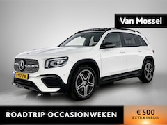 Mercedes-Benz GLB - 200 Premium Plus | Automaat | Sfeerverlichting | Panoramadak | Achteruitrijcamera | Parkee