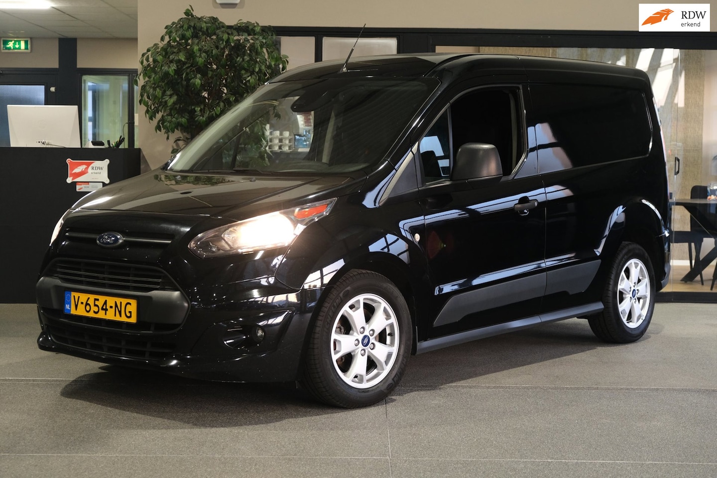 Ford Transit Connect - 1.5 TDCI L1 Trend AUT Cruise Pdc Cam Airco CV - AutoWereld.nl