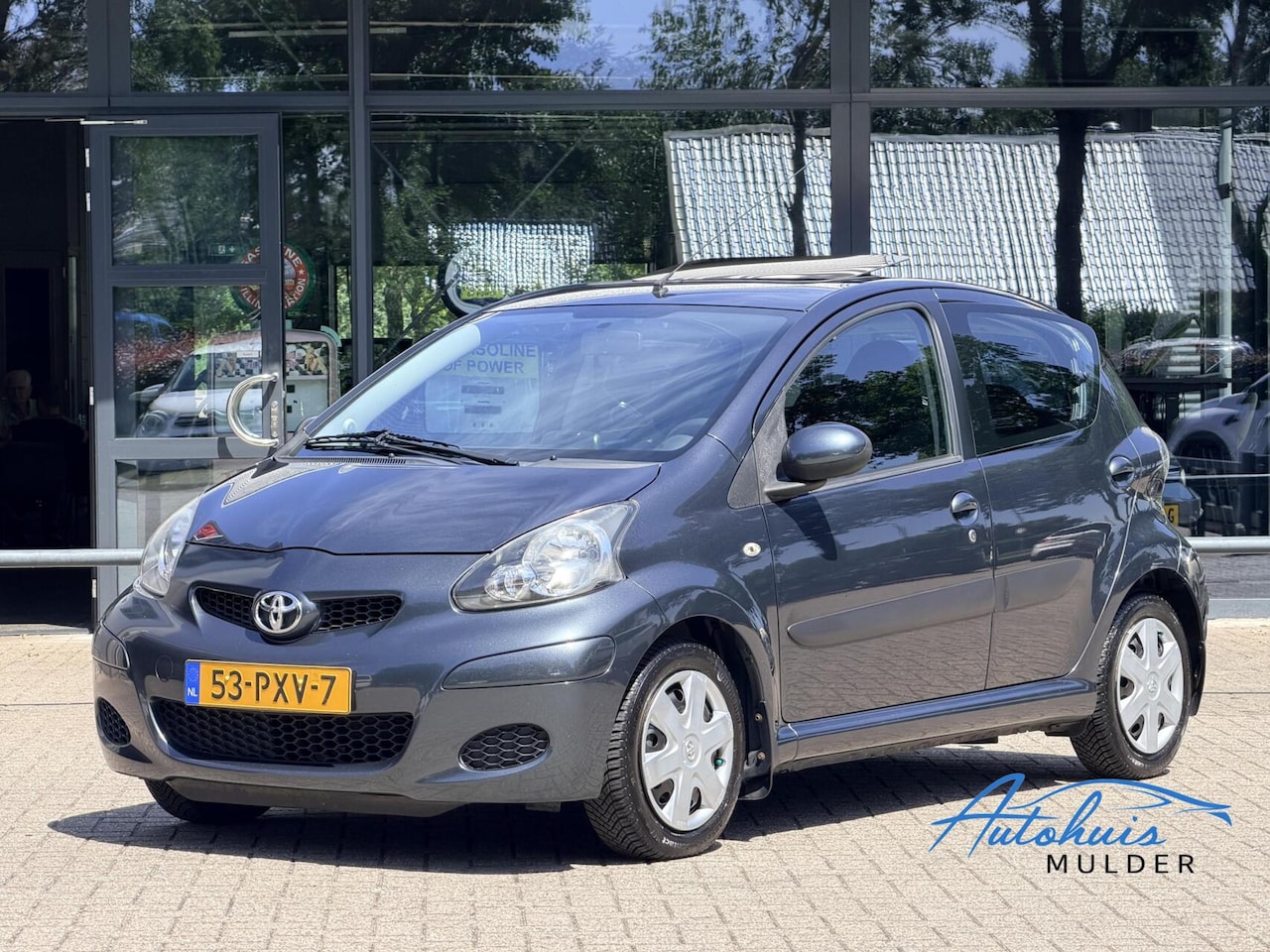 Toyota Aygo - 1.0-12V Comfort Navigator | Automaat | Airco | Navigatie | Panoramadak - AutoWereld.nl