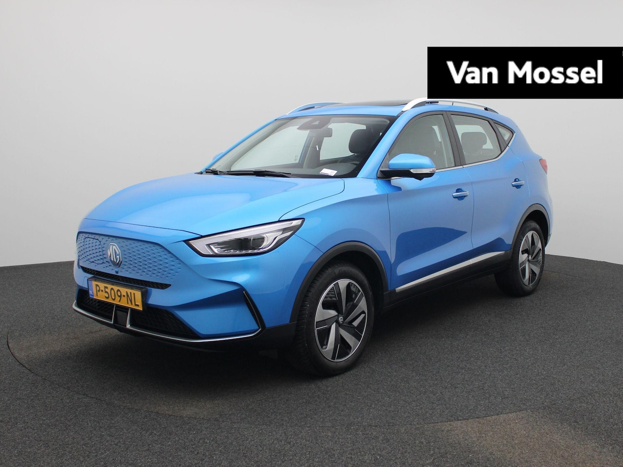 MG ZS - Long Range Luxury 70 kWh | Navi | Leder | Panoramadak | 360 Camera | Led Koplampen | Navi - AutoWereld.nl