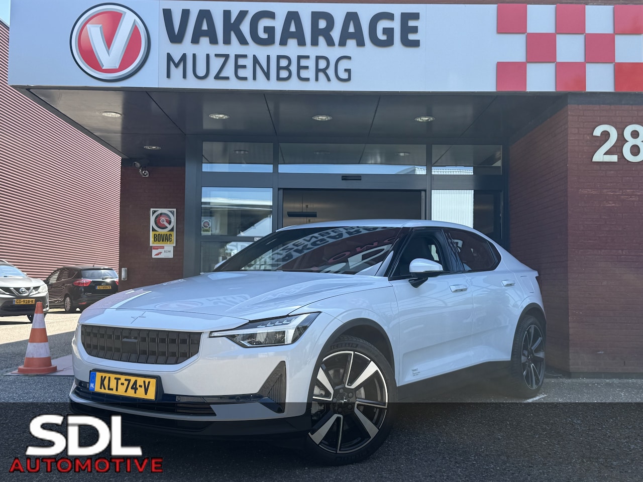 Polestar 2 - Standard Range Single Motor 63kWh // FULL LED // KEYLESS // NAVI + CARPLAY // CAMERA // PD - AutoWereld.nl