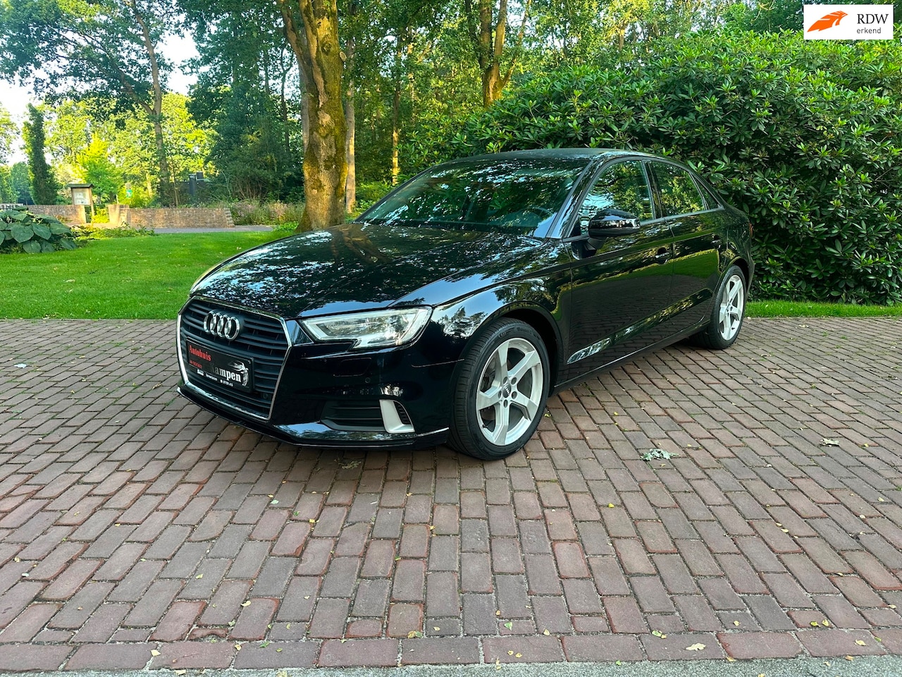 Audi A3 Limousine - 30 TFSI Advance Sport 30 TFSI Advance Sport - AutoWereld.nl