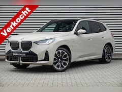 BMW X3 - 30e xDrive M-Sport | Panodak | Trekhaak | Memory | Driving Assistant | Iconic Glow |