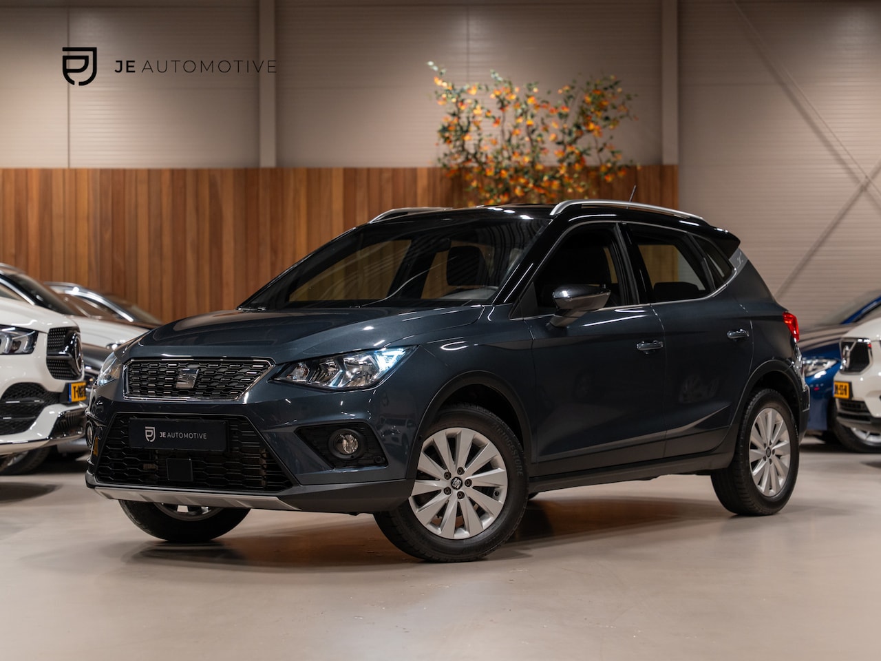 SEAT Arona - 1.0 TSI DSG Xcellence Business Intense, Apple Carplay, Navi, Clima, Cruise, Android Auto, - AutoWereld.nl