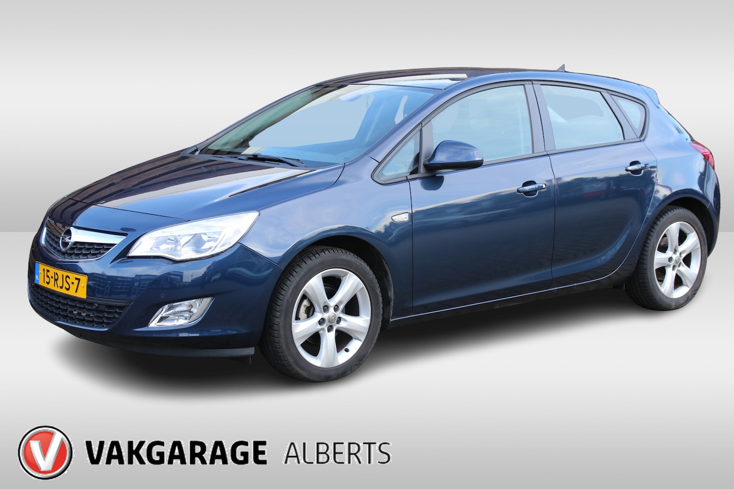Opel Astra - 1.4 Turbo Edition / Climate / Trekhaak / All Season banden / Cruise - AutoWereld.nl