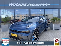 Lynk & Co 01 - 1.5 App-Connect, 360' Camera & Panoramadak Verkoopprijs = Inclusief Trekhaak