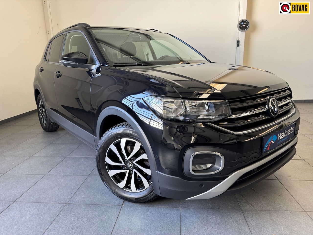 Volkswagen T-Cross - 1.0 TSI 110 Active automaat / Stoelverw/naviCarplay/Cruise/1e eigenaar - AutoWereld.nl