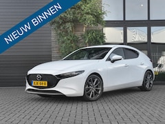 Mazda 3 - 3 2.0 e-SkyActiv-X M Hybrid 180 Luxury Leer Bose Navi Camera Trekhaak 18 inch