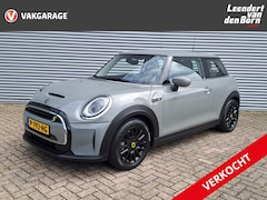 MINI Electric - Classic 33 kWh AUTOMAAT SOH 95.2% | Navigatie | Cruise | Climate | Sensoren | Apple Carpla
