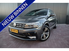 Volkswagen Tiguan - 1.4 TSI ACT R-LINE Highline Automaat Panoramadak Advance Pakket Electrische achterklep Afn