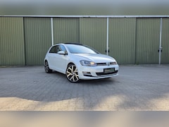 Volkswagen Golf - 1.4 TSI Highline
