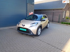 Toyota Aygo X - 1.0 VVT-i MT Play