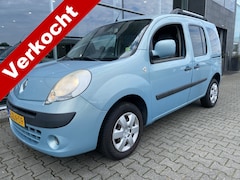 Renault Kangoo Family - 4+1 Rolstoelauto 1.5 dCi Authentique (Keurige 4+1 Rolstoelauto met automatische oprijplaat