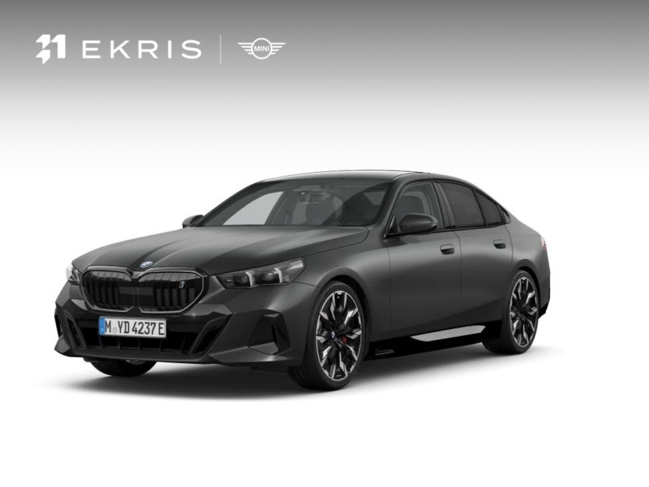 BMW i5 - eDrive40 | M Sportpakket Pro | Travel Pack | Trekhaak | Panoramadak - AutoWereld.nl