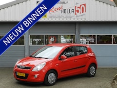 Hyundai i20 - 1.4i i-Catcher 5Deurs Airco Isofix Afneembare Trekhaal