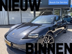 Porsche Taycan - 79 kWh | Panoramadak | Rood leer | Bose