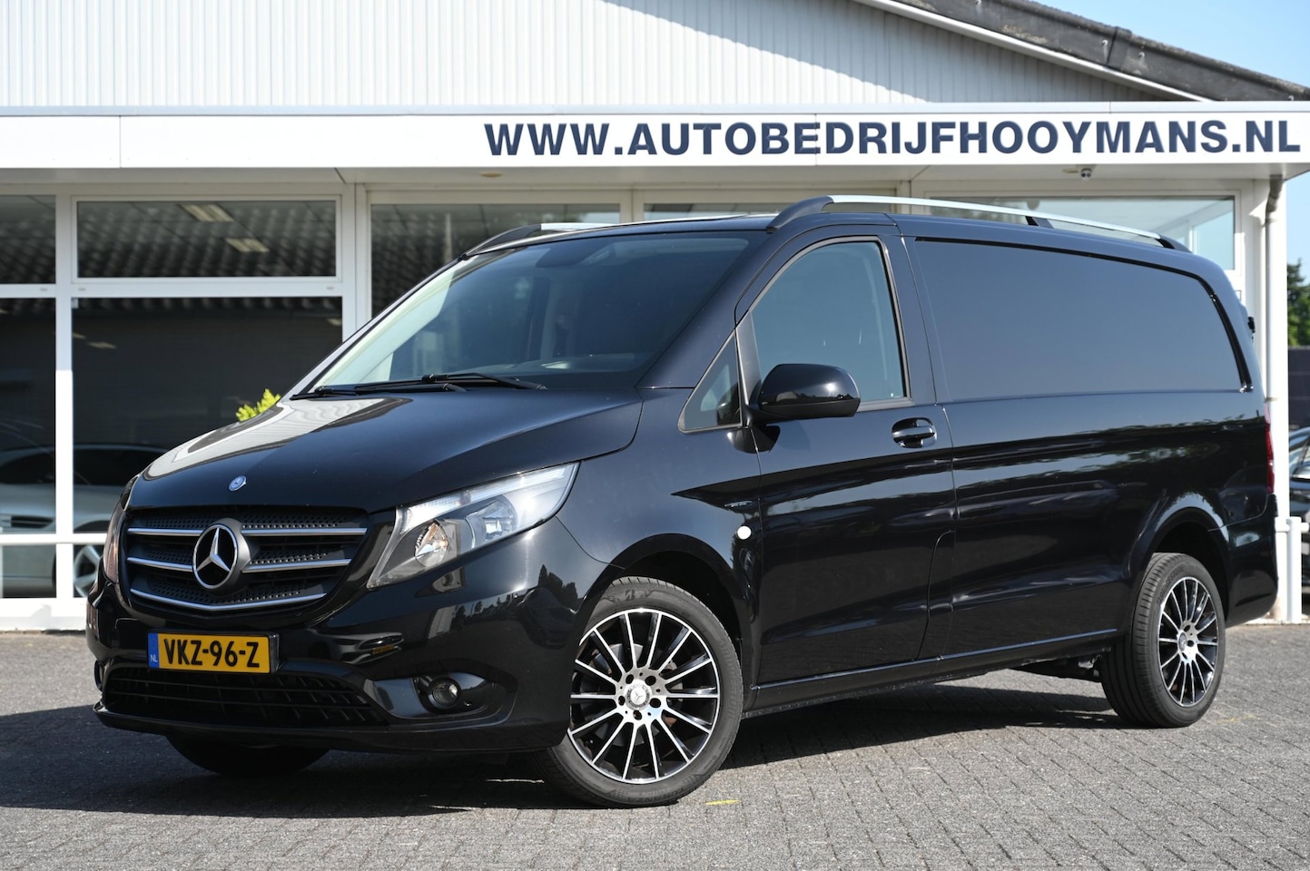 Mercedes-Benz Vito - 116 CDI 3 persoons camera navigatie - AutoWereld.nl