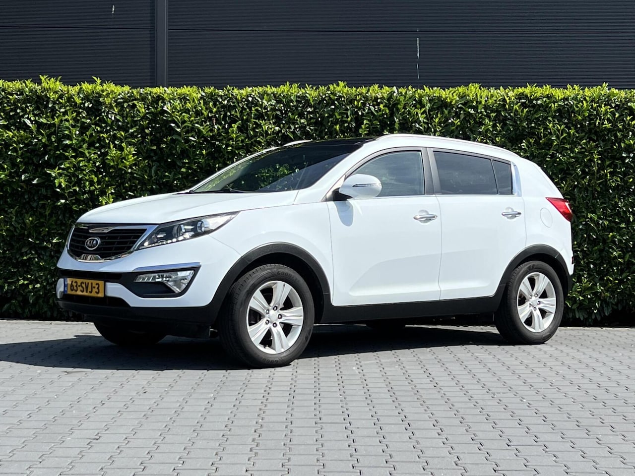 Kia Sportage - 2.0 X-ecutive Plus Pack 2.0 X-ecutive Plus Pack, NL AUTO, NAP LOGISCH, PANORAMADAK, CLIMATE CONTROL, CRUISE CONTRO - AutoWereld.nl