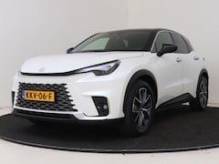 Lexus LBX - Emotion 2WD Advanced Pack | HUD | Mark Levinson