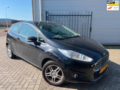 Ford Fiesta - 1.0 EcoBoost Titanium|Schaaft bij overschakelen|Airco|Cruise|PDC|