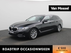 BMW 5-serie Touring - 530e XDrive | Automaat | Lederen Bekleding | Navigatie | Stoelverwarming | Sfeerverlichtin
